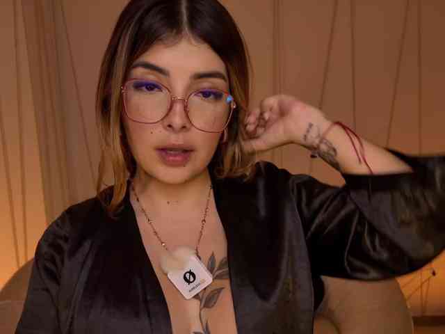 LisaMonroe webcam