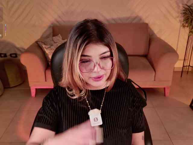 LisaMonroe webcam