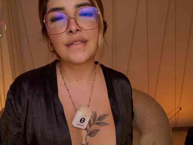 LisaMonroe webcam