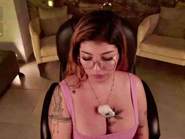 LisaMonroe webcam