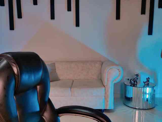 LisaMonroe webcam