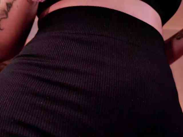 LisaMonroe webcam