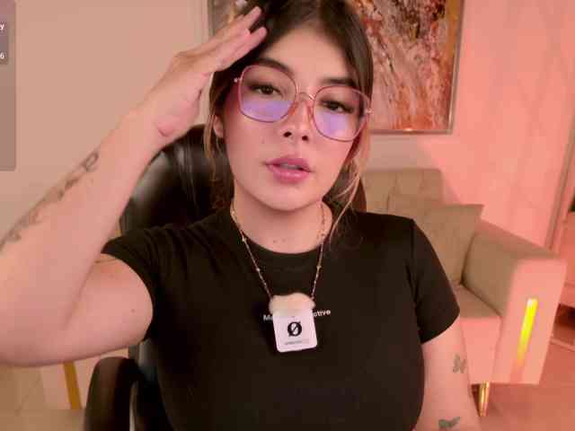 LisaMonroe webcam