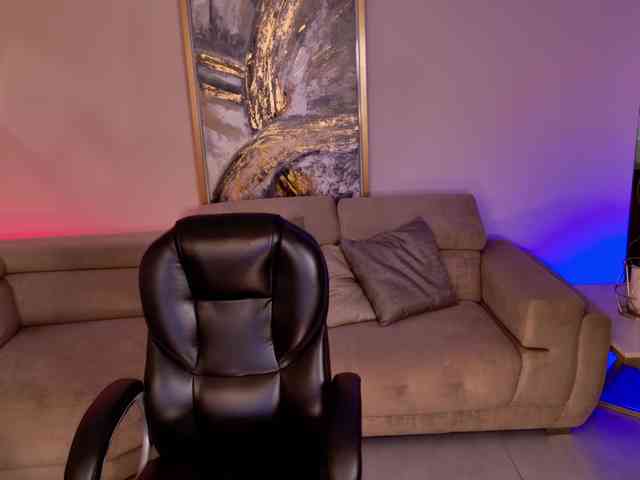 LisaMonroe webcam