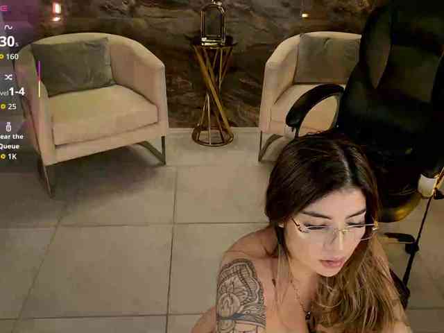 LisaMonroe LisaMonroe