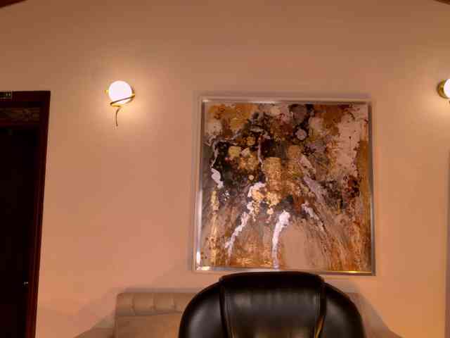 LisaMonroe LisaMonroe