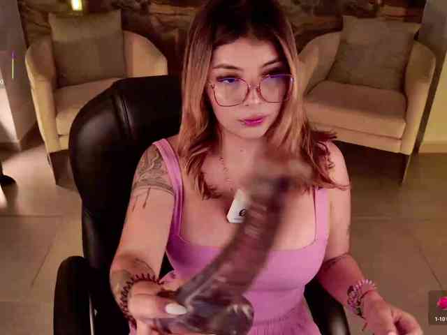 LisaMonroe webcam