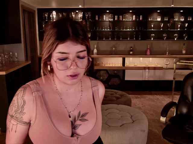 LisaMonroe webcam