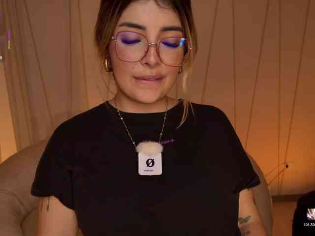 LisaMonroe webcam