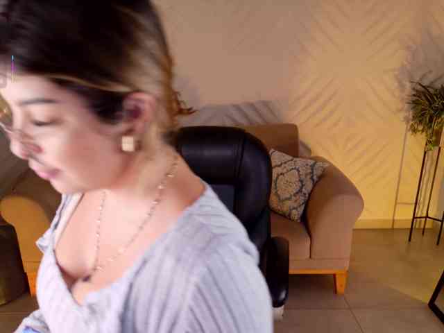 LisaMonroe webcam