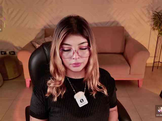 LisaMonroe webcam