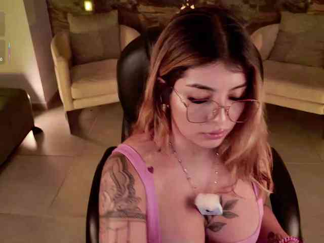 LisaMonroe webcam