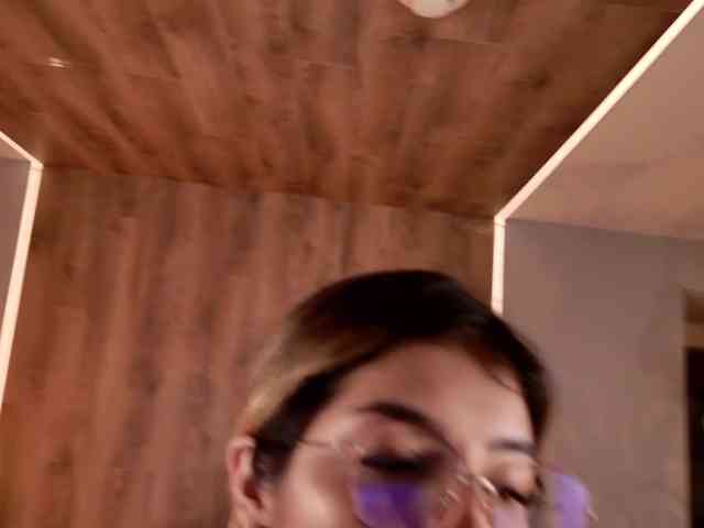 LisaMonroe webcam