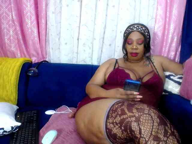 Group chat for 20 39 tokens, Full privates for 30 59 tokens, Privates for 3..., Older Couples Making Love 2
