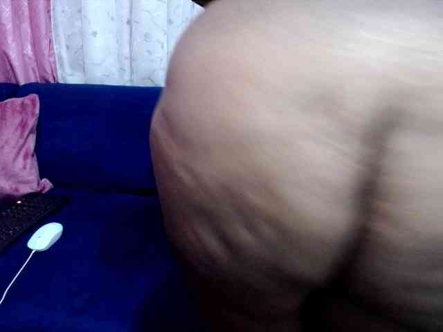 crystalbee webcam