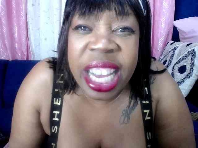 crystalbee webcam