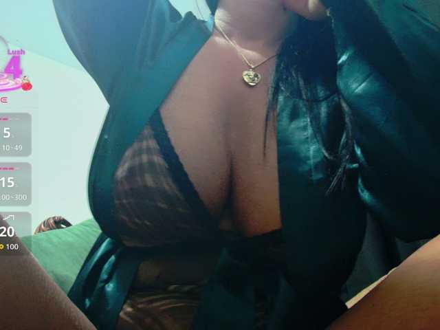 annawow69 è una delle camgirl italiane più intriganti durante uno show su BongaCams. Tag principali: White/Caucasian,Brunette,Trimmed