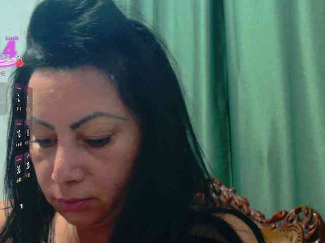 annawow69 Live Webcam on BongaCams
