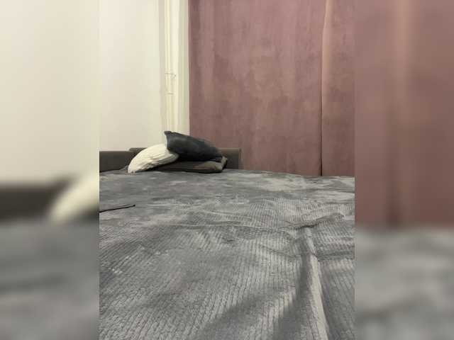 RussAss's BongaCams show and profile