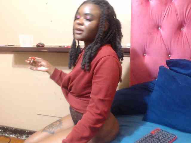 MissWanga23 Live Webcam on BongaCams