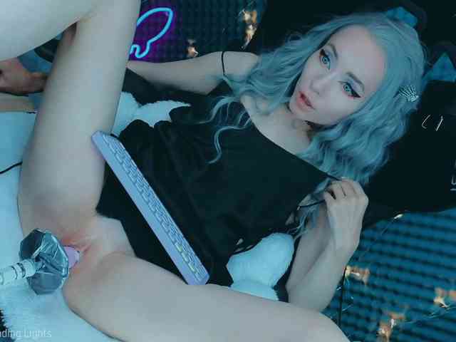 ALYSSA_KASATKA webcam