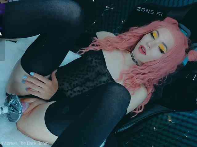 ALYSSA_KASATKA webcam