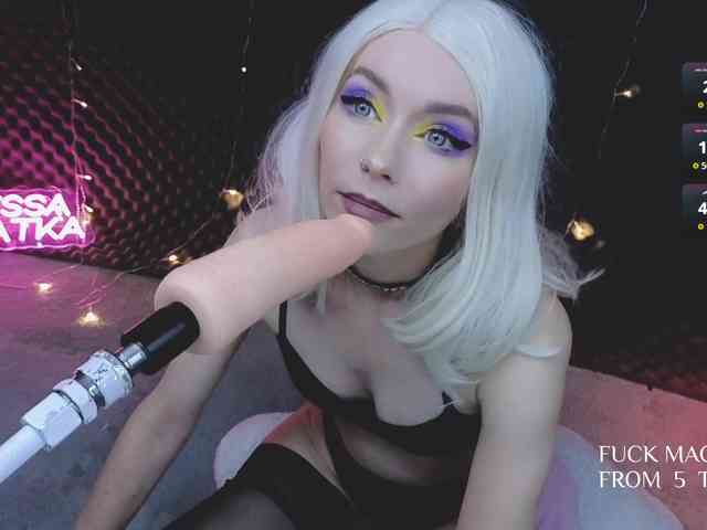 LISA-ALYSSA LISA-ALYSSA