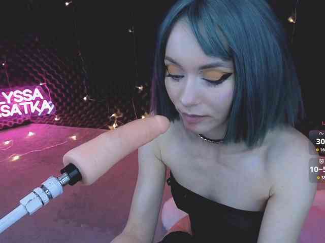 LISA-ALYSSA LISA-ALYSSA