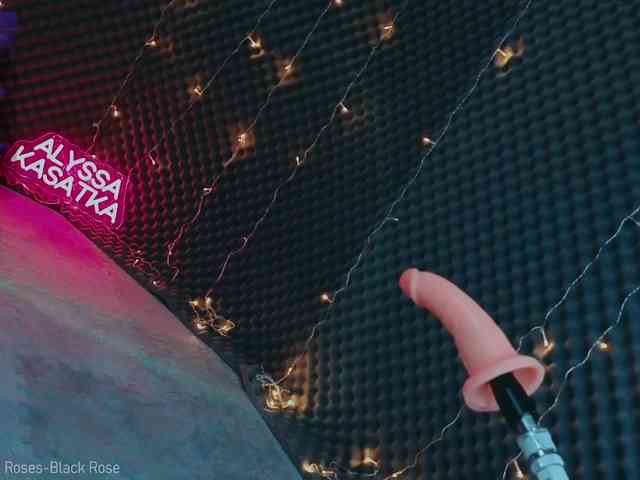 ALYSSA_KASATKA webcam