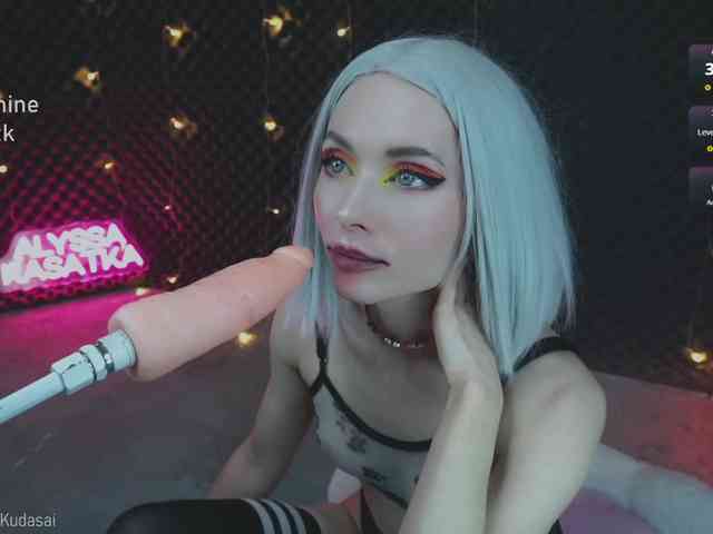 ALYSSA_KASATKA webcam