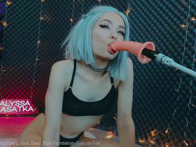 ALYSSA_KASATKA webcam