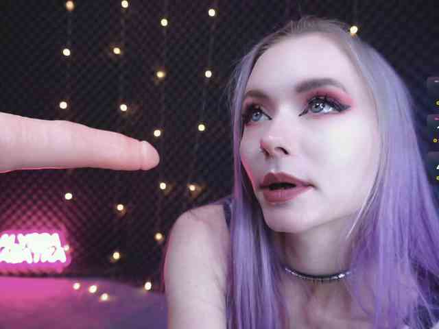 ALYSSA_KASATKA webcam