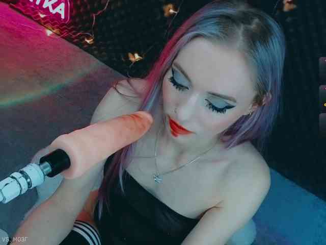 ALYSSA_KASATKA webcam