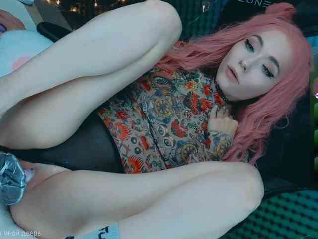 ALYSSA_KASATKA webcam