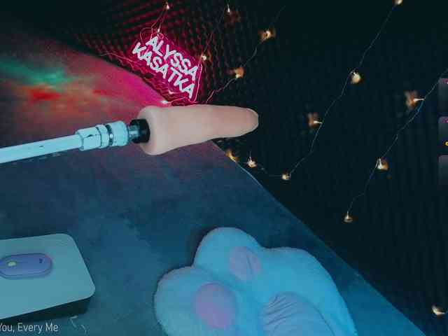 ALYSSA_KASATKA webcam