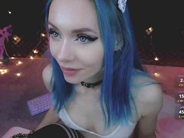 LISA-ALYSSA LISA-ALYSSA