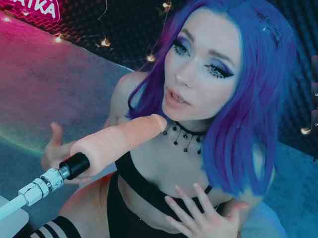 ALYSSA_KASATKA webcam
