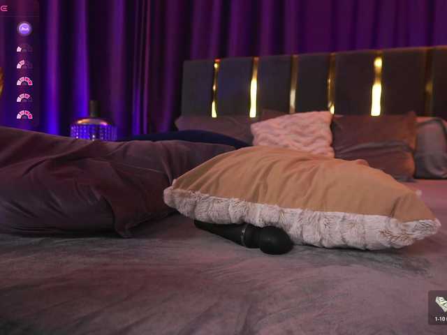 EmpressDesire's BongaCams show and profile