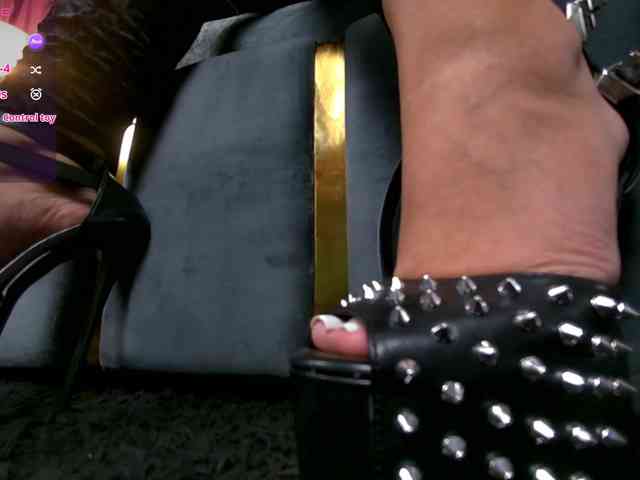 EmpressDesire webcam