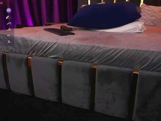 EmpressDesire webcam