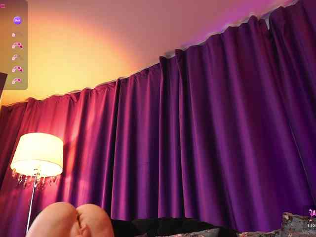 EmpressDesire webcam