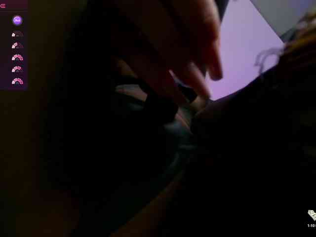 EmpressDesire webcam