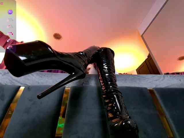 EmpressDesire webcam