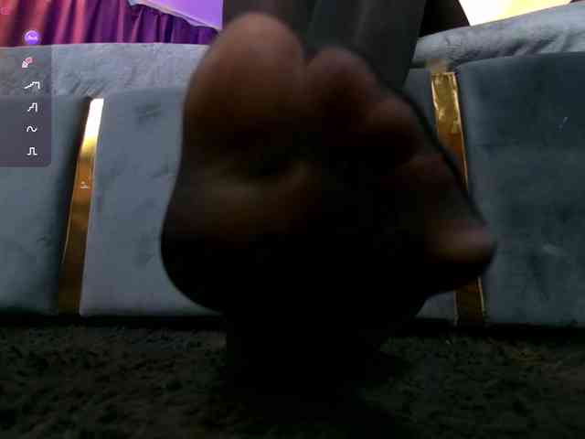 EmpressDesire webcam