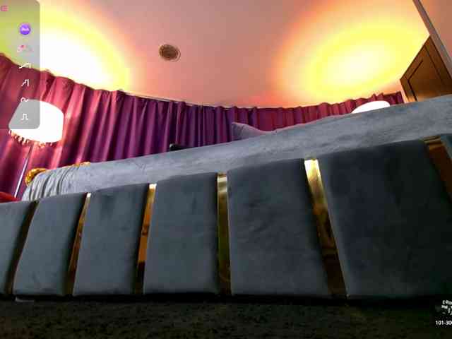 EmpressDesire webcam