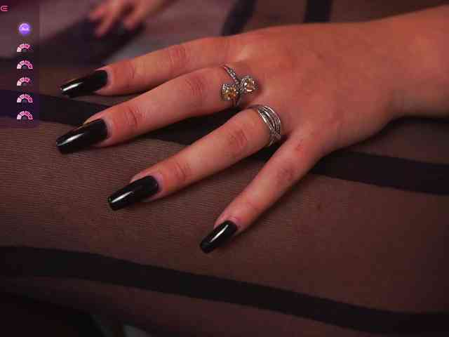 EmpressDesire webcam