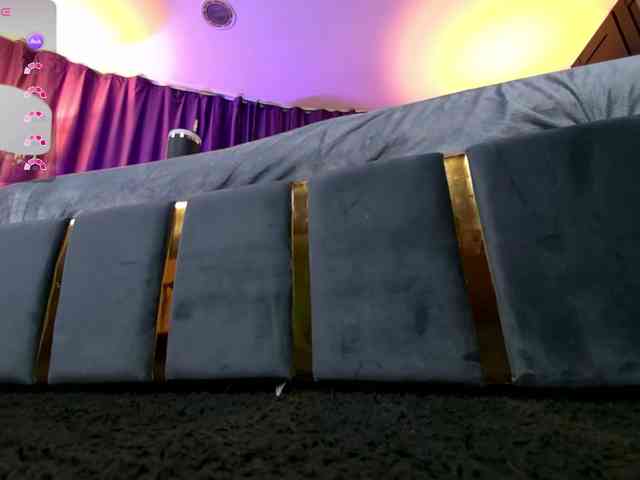 EmpressDesire webcam