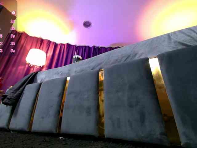 EmpressDesire webcam