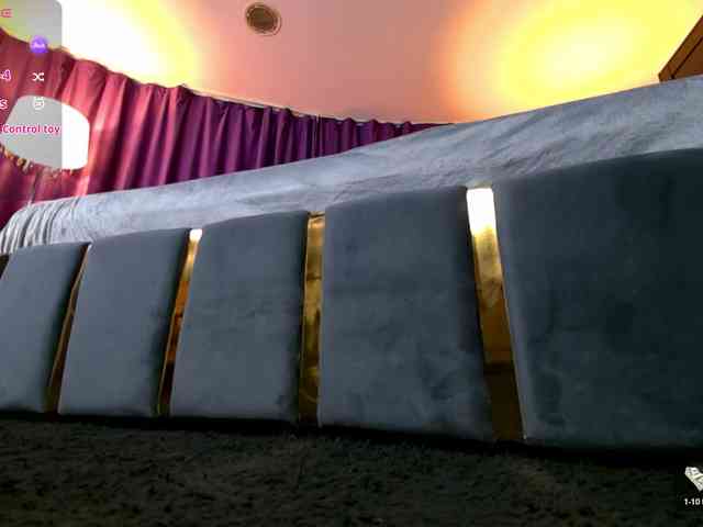 EmpressDesire webcam