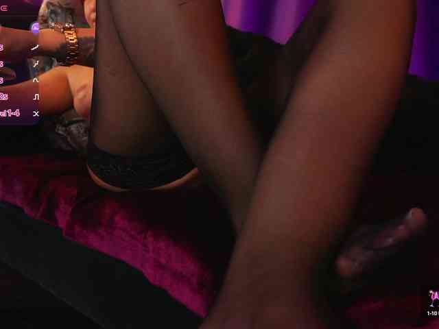 EmpressDesire webcam